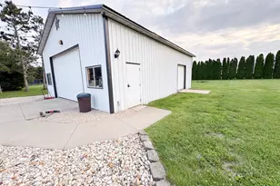 1735 Nachusa Rd, Dixon, IL 61021 - Photo 23