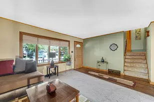 3109 190th St, Lansing, IL 60438 - Photo 5