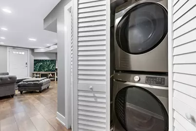 443 E 45th Place #1, Chicago, IL 60653 - Photo 7