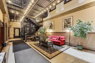 2800 N Pine Grove Ave, Chicago, IL 60657 - Photo 9