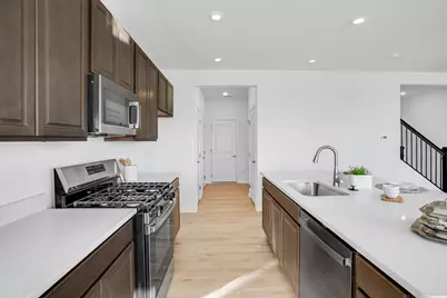 357 Red Oak Circle, Volo, IL 60020 - Photo 5