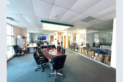 [Address not provided], Elk Grove Village, IL 60007 - Photo 3