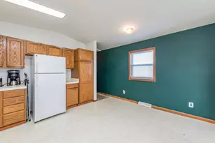 3159 Jeanette Ave, Park City, IL 60085 - Photo 13