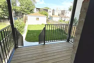 7042 S Eberhart Ave, Chicago, IL 60637 - Photo 35