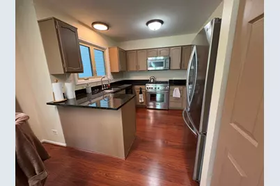 1519 Acorn Court, Wheeling, IL 60090 - Photo 9