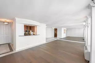 111 E Chestnut St, Chicago, IL 60611 - Photo 7