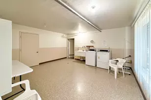 124 N Whistler Ave, Freeport, IL 61032 - Photo 15