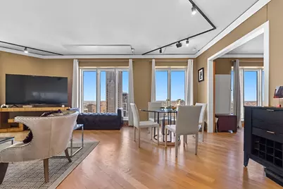 950 N Michigan Avenue #3704, Chicago, IL 60611 - Photo 3