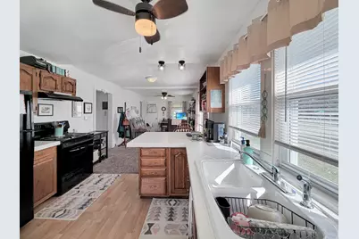 1902 Chicago Avenue, Savanna, IL 61074 - Photo 11