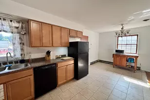 911 Kenmore Rd, Rockford, IL 61108 - Photo 7