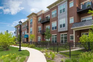 255 N Addison Ave, Elmhurst, IL 60126 - Photo 9