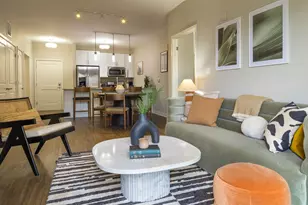 255 N Addison Ave, Elmhurst, IL 60126 - Photo 9