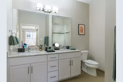 255 N Addison Avenue #636, Elmhurst, IL 60126 - Photo 5