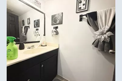 157 Gregory Street #2, Aurora, IL 60504 - Photo 9