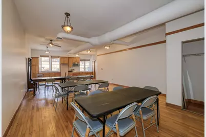 60 S Broadway Avenue, Aurora, IL 60505 - Photo 7