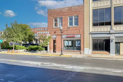 60 S Broadway Avenue, Aurora, IL 60505 - Photo 11