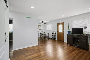 6611 W 83rd St, Burbank, IL 60459 - Photo 9