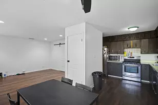 6611 W 83rd St, Burbank, IL 60459 - Photo 7