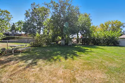 6611 W 83rd Street, Burbank, IL 60459 - Photo 27