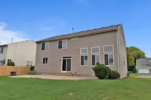 782 Cameron Dr, Antioch, IL 60002 - Photo 9