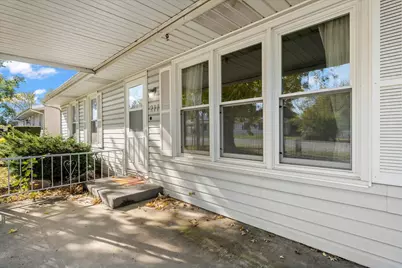 211 S Main Street, Argenta, IL 62501 - Photo 5