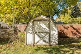 211 S Main St, Argenta, IL 62501 - Photo 29