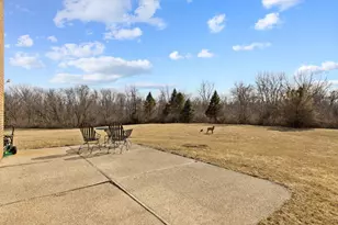 14N515 Highland Ave, Elgin, IL 60124 - Photo 27