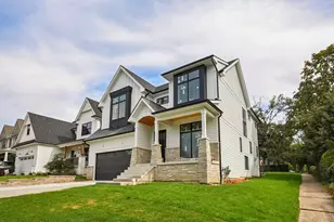 4601 Wilson Ave, Downers Grove, IL 60515 - Photo 3