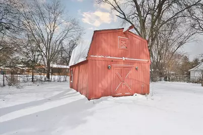 1326 Summit Drive, Schaumburg, IL 60193 - Photo 25