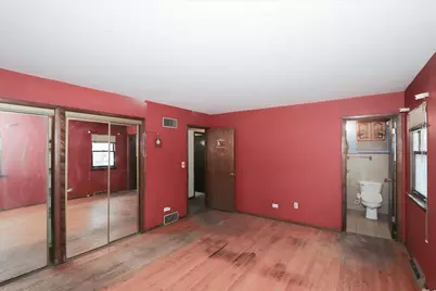 1326 Summit Drive, Schaumburg, IL 60193 - Photo 21