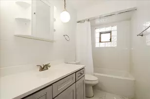 1326 Summit Dr, Schaumburg, IL 60193 - Photo 17