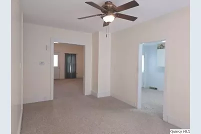 405 E Main, Laharp(*), IL 61450 - Photo 3