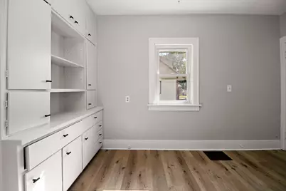 1179 S 4th Avenue, Kankakee, IL 60901 - Photo 9