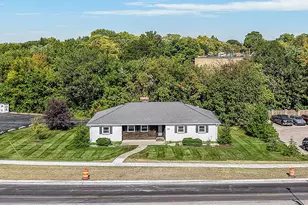 704 E 9th St, Lockport, IL 60441 - Photo 1