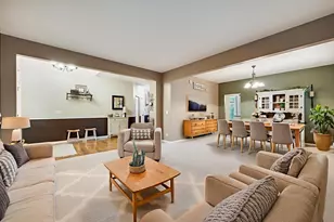 403 Wilton Ct, Oswego, IL 60543 - Photo 3