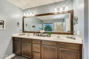 403 Wilton Ct, Oswego, IL 60543 - Photo 15