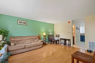 1578 Woodland Ave, Des Plaines, IL 60016 - Photo 3