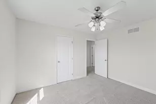 1012 Waters Edge Rd, Champaign, IL 61822 - Photo 37