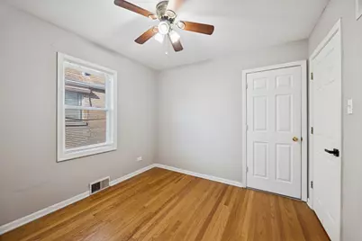 2224 N 75th Court, Elmwood Park, IL 60707 - Photo 11