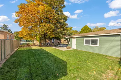 [Address not provided], Oak Lawn, IL 60453 - Photo 23