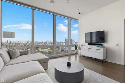 [Address not provided], Chicago, IL 60654 - Photo 3