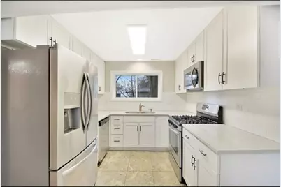 23519 N Field Road, Lake Zurich, IL 60047 - Photo 5