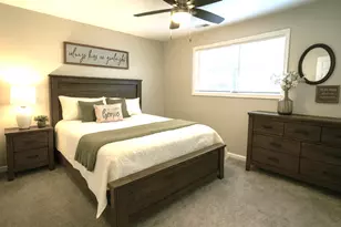 23519 N Field Rd, Lake Zurich, IL 60047 - Photo 11