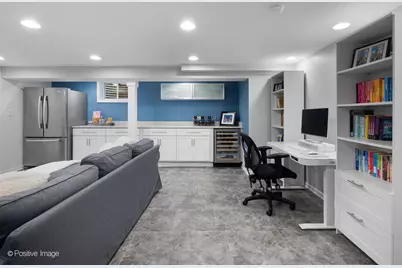 10913 Martindale Drive, Westchester, IL 60154 - Photo 15