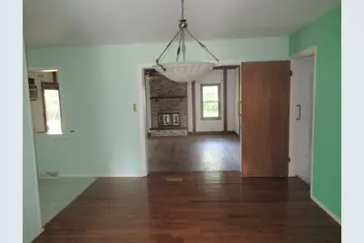 928 Woodland Drive, Wheeling, IL 60090 - Photo 7