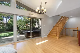 244 N Jackson Rd, Clarendon Hills, IL 60514 - Photo 13