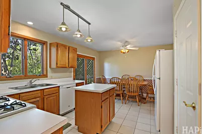 31 Troy Street, Fox Lake, IL 60020 - Photo 5