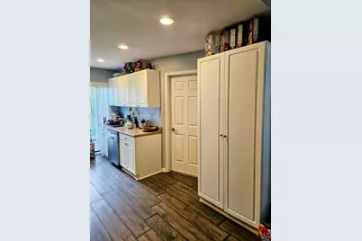 1213 W Main Street, Ottawa, IL 61350 - Photo 5