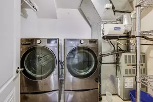 330 S Michigan Ave, Chicago, IL 60604 - Photo 19