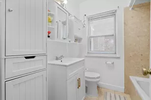 2318 N 73rd Ave, Elmwood Park, IL 60707 - Photo 9